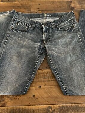 7 For All Mankind Bootcut Jeans in Faded Blue